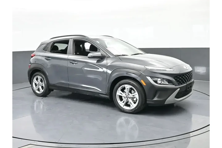 $18491 : Hyundai KONA 2023 AWD SEL 4d image 8