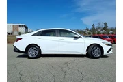$24834 : Hyundai ELANTRA Hybrid 2025 thumbnail