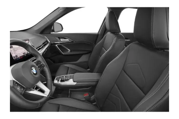 $31943 : BMW X1 2023 AWD xDrive28i 4d image 9