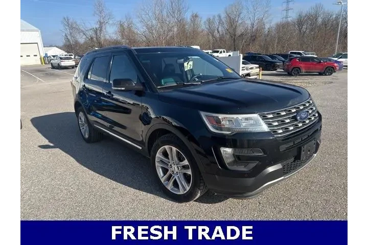 $11647 : Ford Explorer 2016 AWD XLT 4 image 1