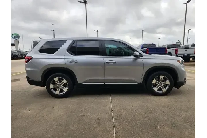 $34487 : Honda Pilot 2024 EX-L 4dr SU image 4