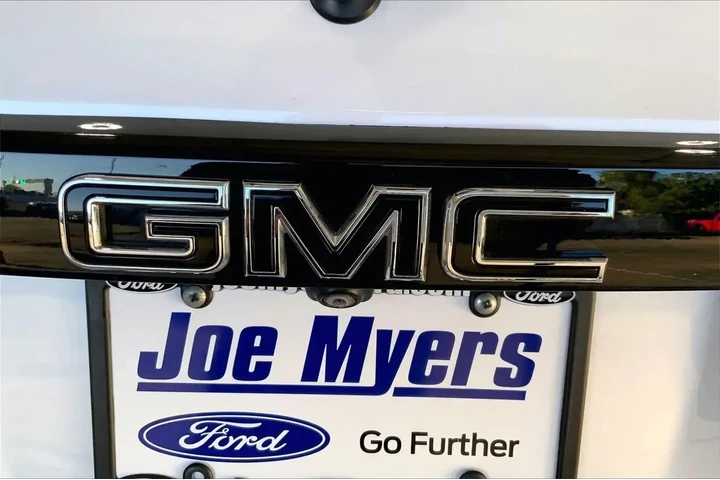 $19799 : GMC Acadia 2021 SLT 4dr SUV image 7