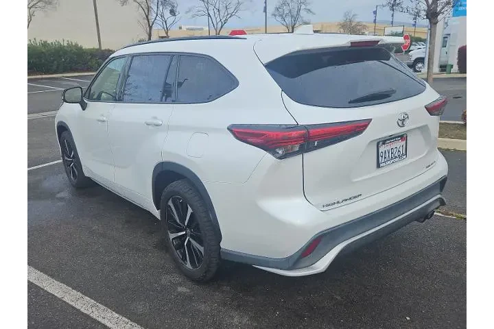 $33000 : Toyota Highlander 2022 AWD X image 6