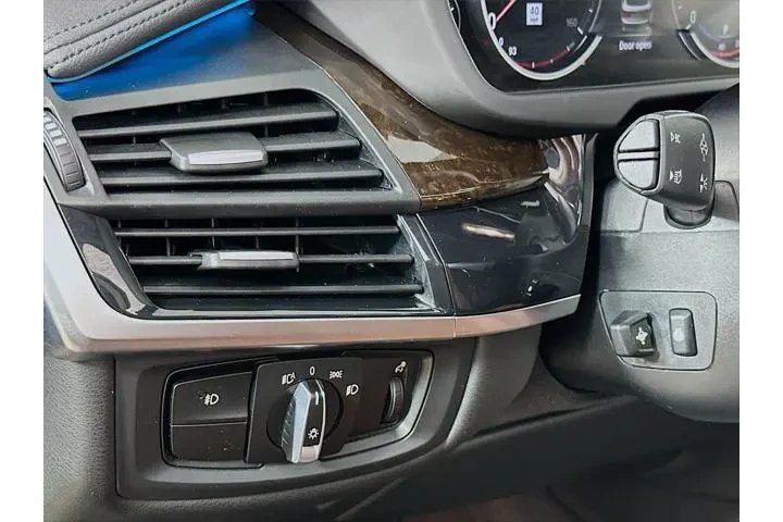 $32985 : BMW X6 2017 AWD xDrive50i 4d image 10