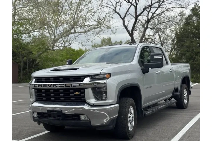 $23999 : 2020 Silverado 2500HD LT image 2
