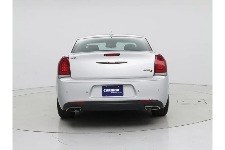 $24998 : Chrysler 300 2021 S V6 4dr S image 6