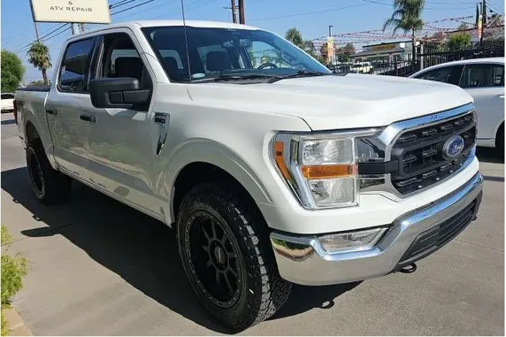 $32900 : Ford F-150 2022 4x4 Platinum image 4