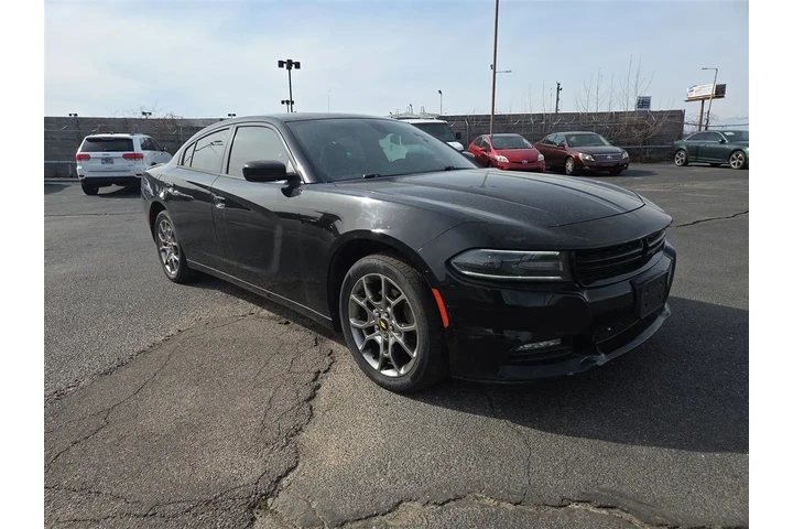 2017 Charger SXT AWD image 7