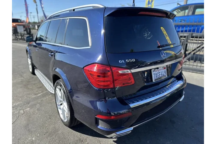 $10995 : 2013 GL-Class GL 550 4MATIC image 4