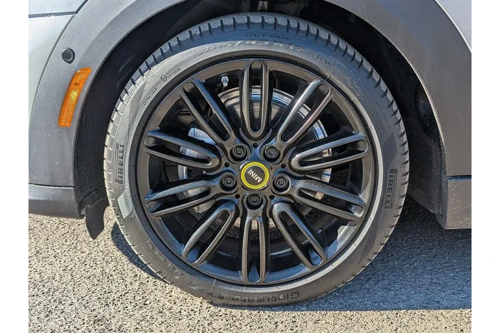 $21144 : MINI Hardtop 2 Door 2023 Coo image 6