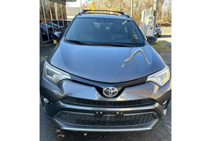 $21000 : 2016 RAV4 SE image 2