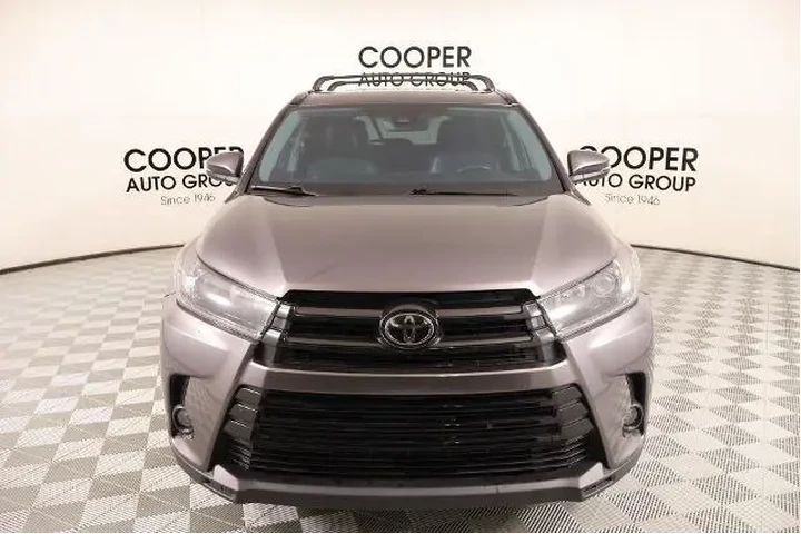 $25999 : Toyota Highlander 2019 SE 4d image 9