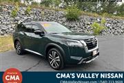 PRE-OWNED 2023 NISSAN PATHFIN en Madison WV