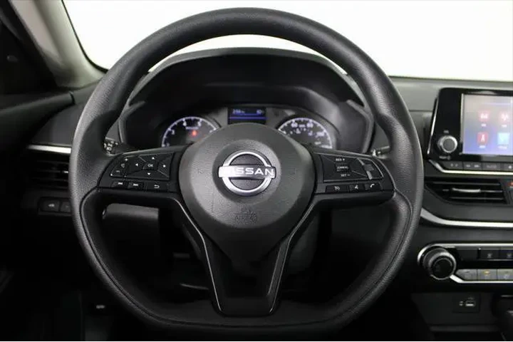 $16358 : Nissan Altima 2024 2.5 S 4dr image 7