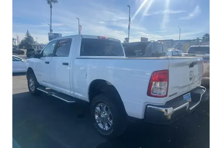 $39988 : Ram 2500 2024 4x4 Big Horn 4 image 6