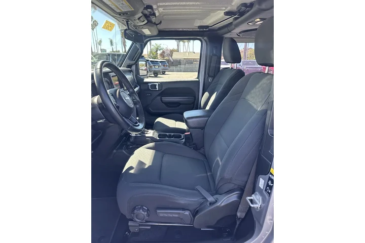 $28790 : Jeep Wrangler Sport S image 10