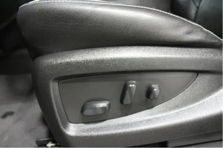 $36898 : GMC Yukon 2020 4x4 SLT 4dr S image 4