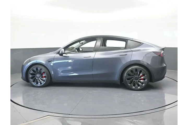 $27991 : Tesla Model Y 2022 AWD Perfo image 3