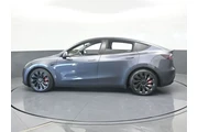 $27991 : Tesla Model Y 2022 AWD Perfo thumbnail