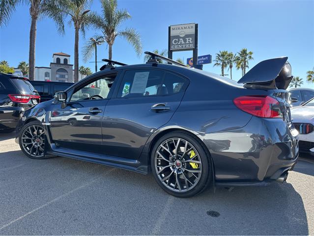 $26977 : 2018 WRX STI Limited image 4