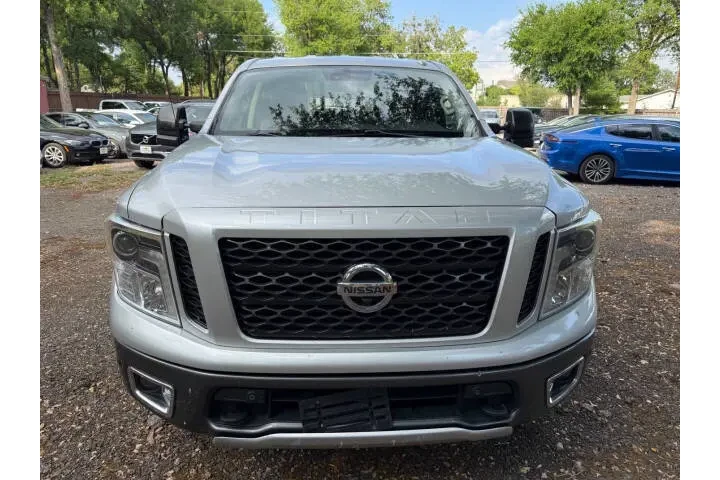 $22995 : 2018 Titan SV image 2