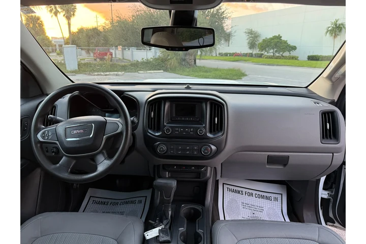 $9900 : GMC CANYON image 5