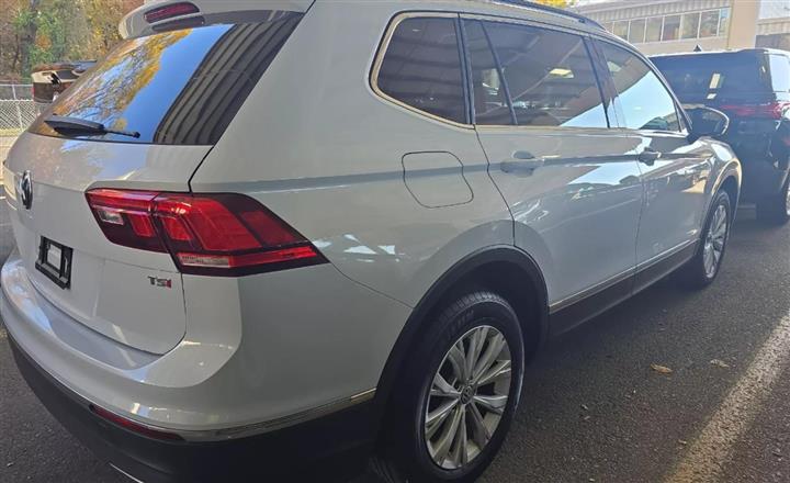 $15000 : 2018 VOLKSWAGEN TIGUAN image 10