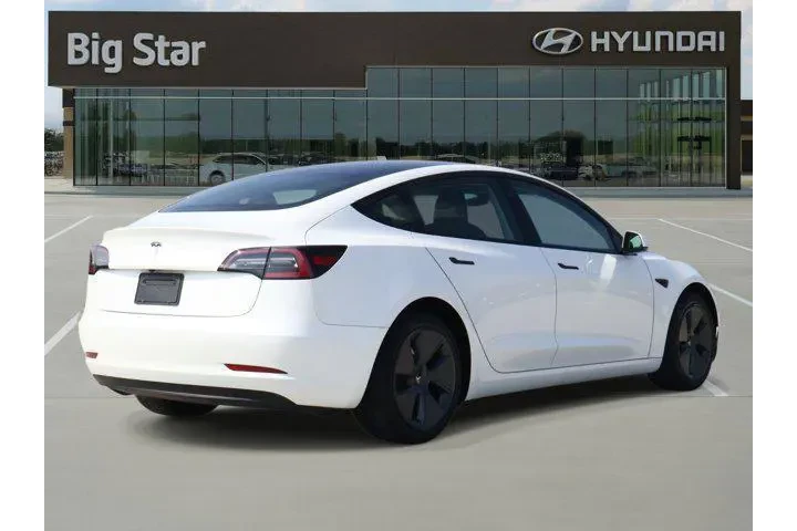$28213 : Tesla Model 3 2023 4dr Sedan image 4