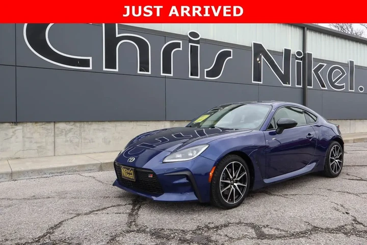 $26988 : 2022 GR86 Auto image 1