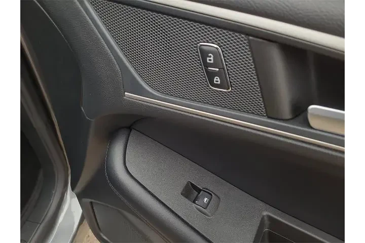 $27254 : Ford Edge 2024 AWD SEL 4dr S image 9