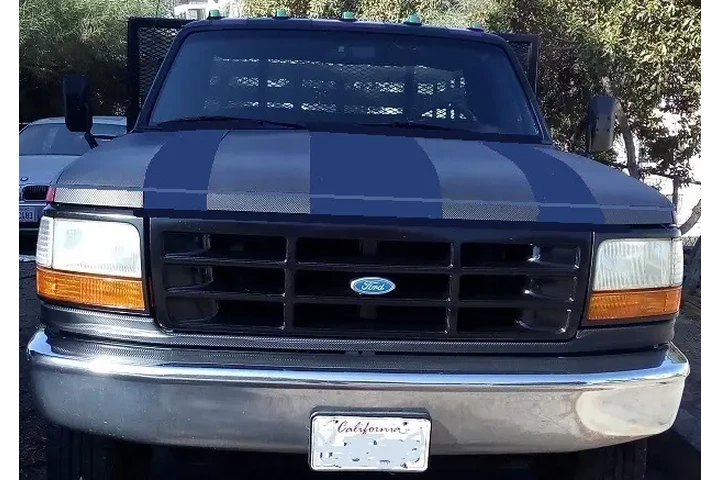 $5500 : REMATO 1997 FORD F53 (F350) image 1