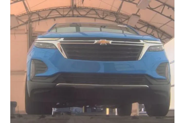 $20293 : Chevrolet Equinox 2024 LT 4d image 3