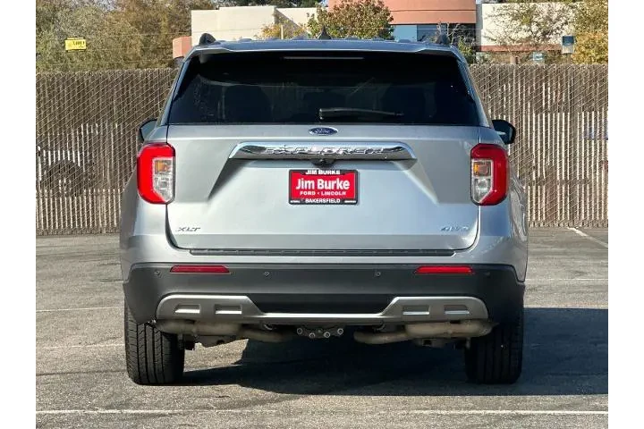 $30945 : Ford Explorer 2023 AWD XLT 4 image 4