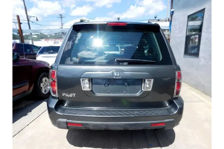 $5995 : 2007 Pilot LX 2WD image 5