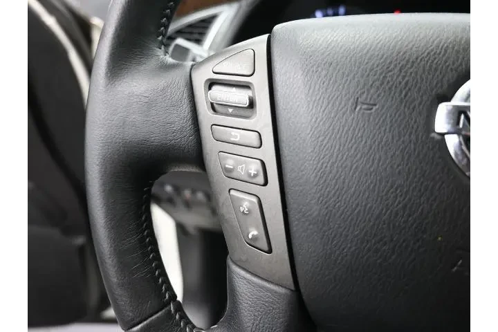 $25449 : Nissan Armada 2019 4x2 SV 4d image 6