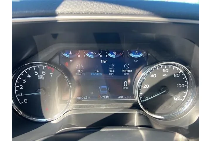 $35825 : Ford F-150 2023 4x4 XLT 4dr image 10