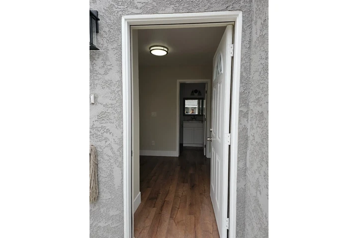 $2400 : Renta Departamento (Anaheim) image 8