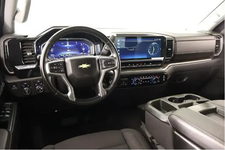 $36610 : Chevrolet Silverado 1500 202 image 2