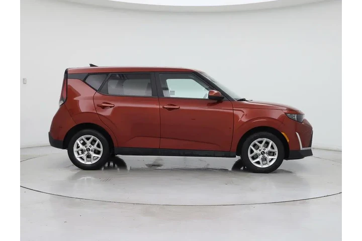 $16998 : Kia Soul 2024 LX 4dr Crossov image 7