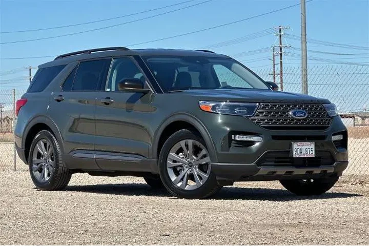 $28800 : Ford Explorer 2022 XLT 4dr S image 2