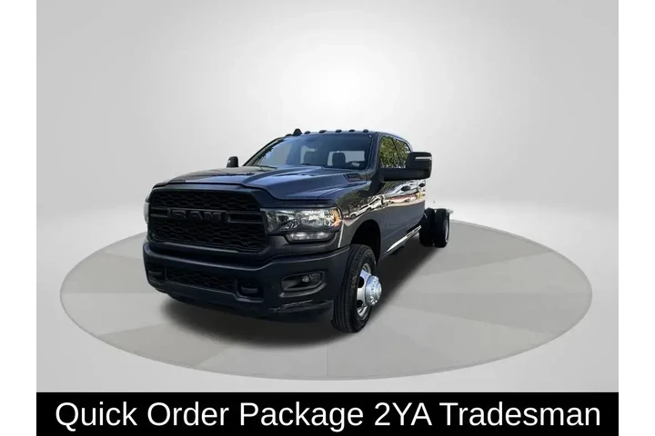 $40000 : Ram 3500 2023 4x2 Tradesman image 3