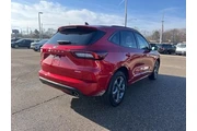 $24625 : Ford Escape 2024 AWD ST-Line thumbnail