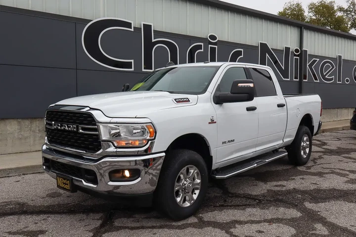 $47488 : 2024 2500 Big Horn 4x4 Crew C image 1