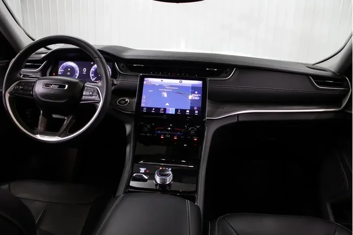 $33496 : Jeep Grand Cherokee 2023 4x4 image 9