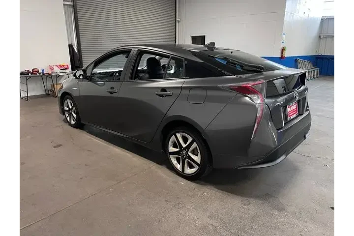 $19994 : Toyota Prius 2017 Two Eco 4d image 5