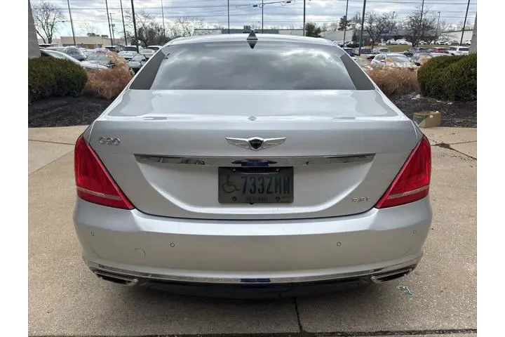 $22744 : Genesis G90 2018 3.3T Premiu image 4