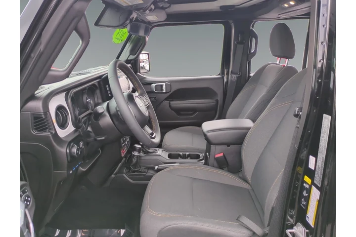 $36500 : Jeep Wrangler 2025 4x4 Willy image 9