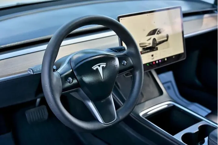 $18115 : 2023 Tesla modelo 3 image 4