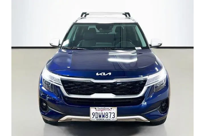 $19398 : Kia Seltos 2023 S 4dr SUV image 2