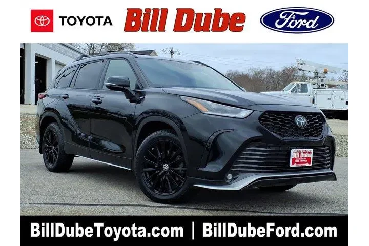 $39892 : Toyota Highlander 2023 AWD L image 1